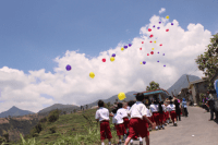 Balon cita-cita mereka terbang menuju angkasa